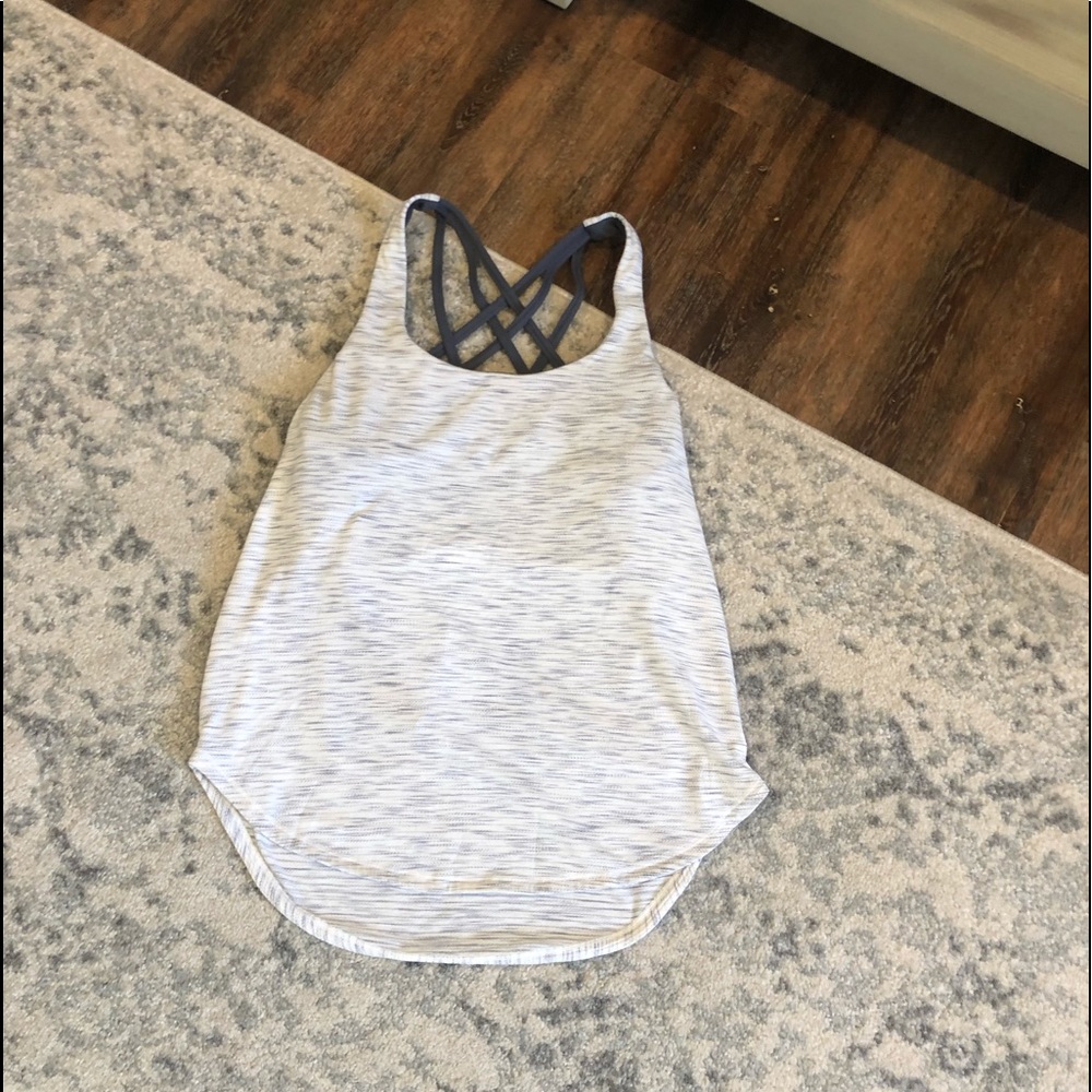 lululemon tank top with bra ✨✨✨